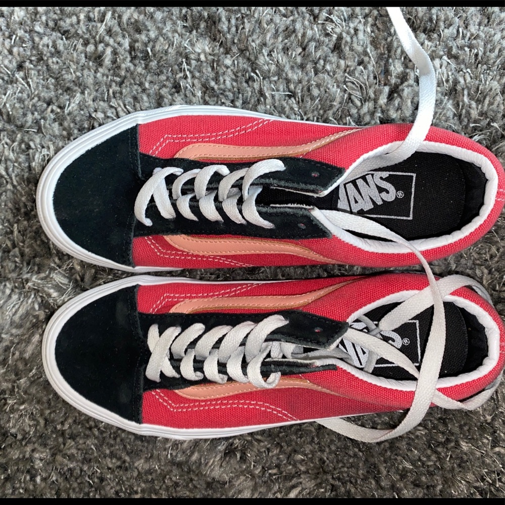 VANS women’s size 6.5